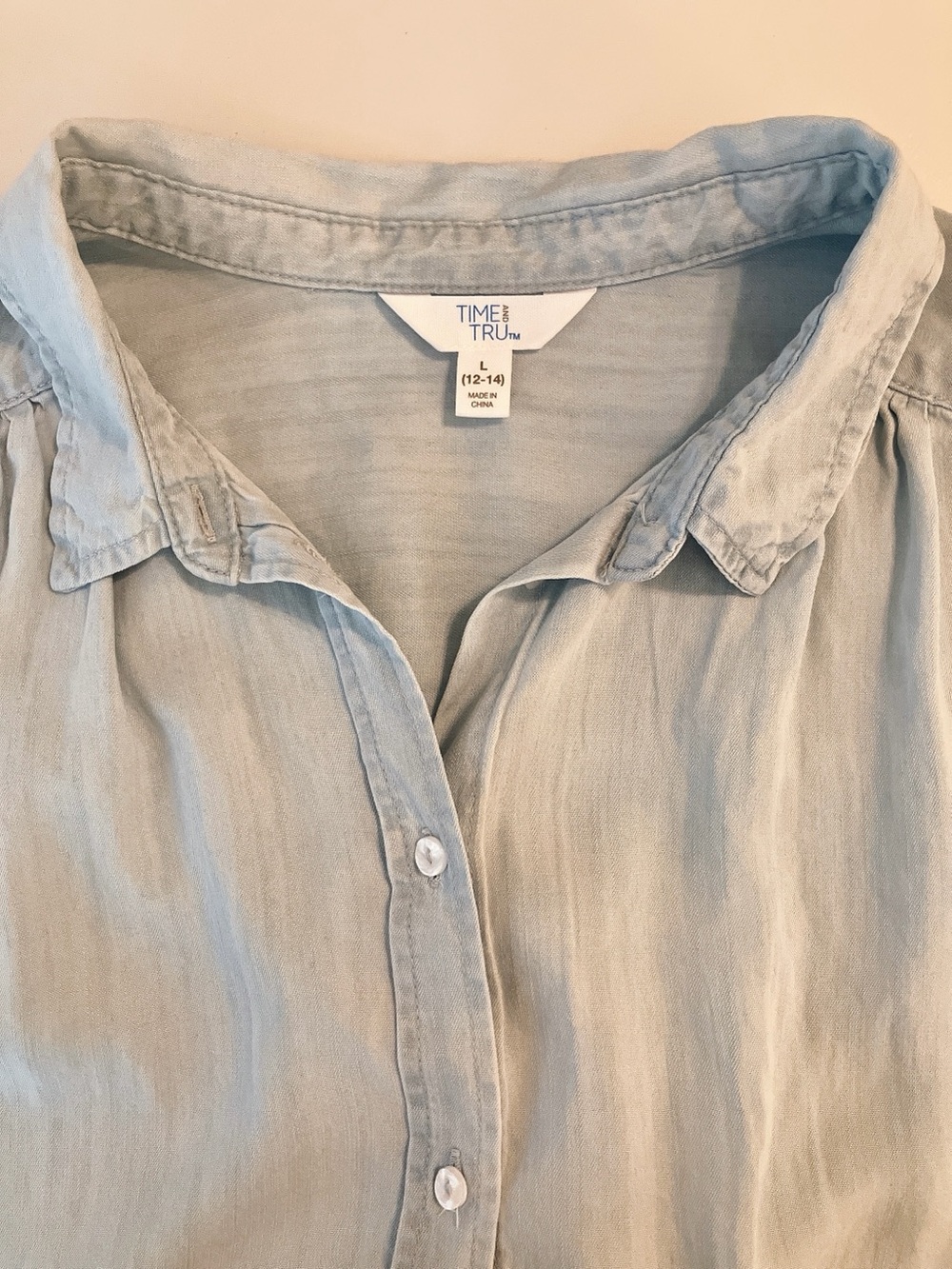 Time & Tru Light Blue Short-Sleeve Chambray Button-Down Shirt Large - Picture 6 of 11